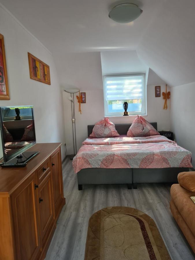 Varlak Apartmans ✷ ✷ ✷ Siófok Exteriör bild