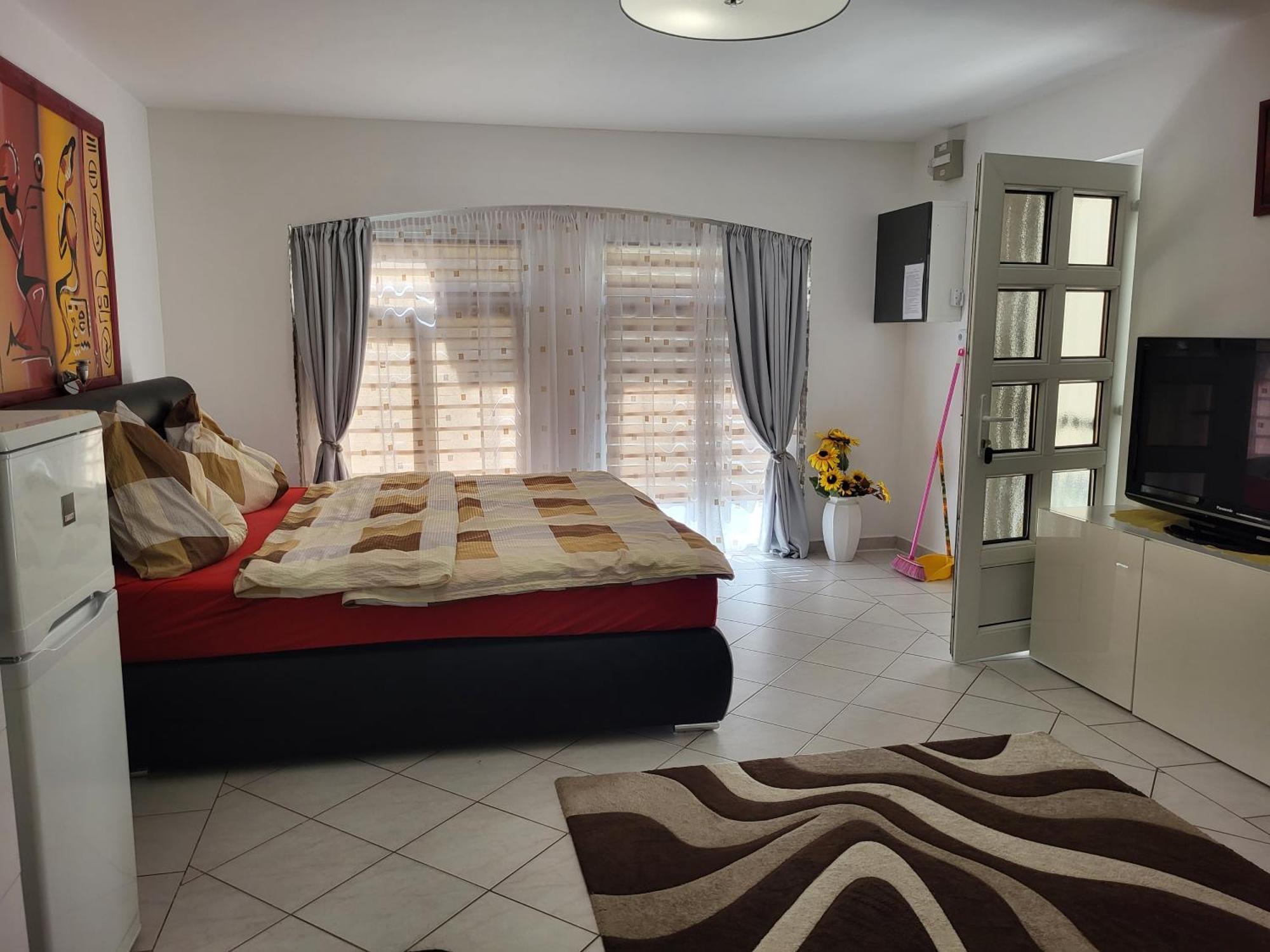 Varlak Apartmans ✷ ✷ ✷ Siófok Exteriör bild